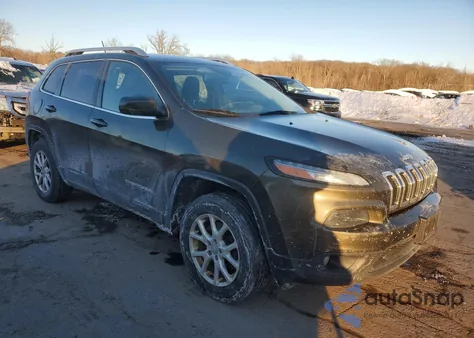 2014 Jeep Cherokee Latitude z USA, uszkodzony, nr VIN 1C4PJMCS4EW211836